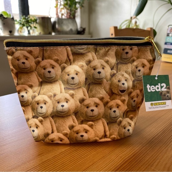 ‼️RARE: Ted Merchandise - Picture 12 of 15